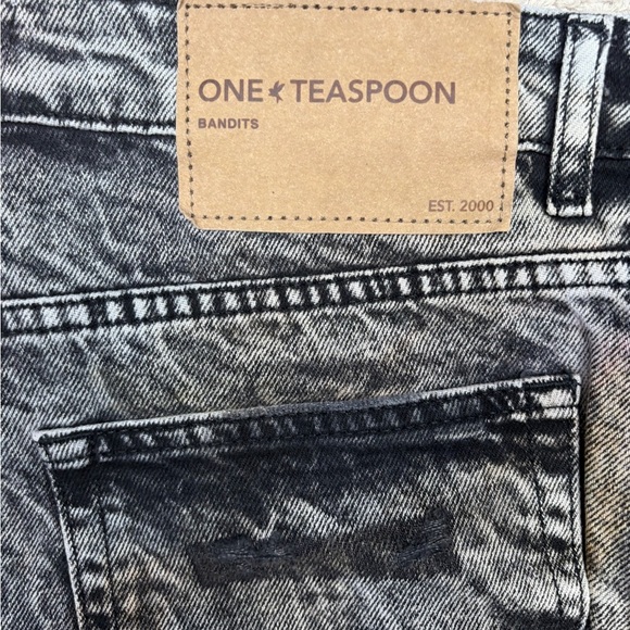 One Teaspoon Sunset Acid Bandits Shorts Size 28/29 NWT Low Waist Distressed - Picture 5 of 12